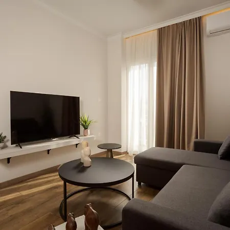 Theni By Zen Estate Apartmán *