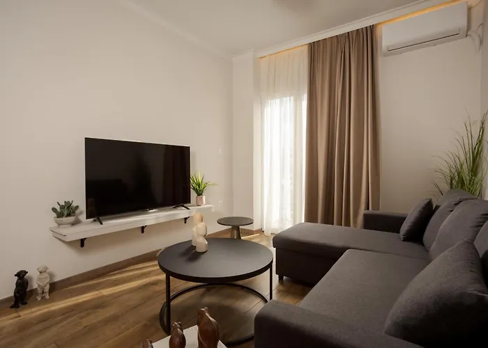 Theni By Zen Estate Апартаменты *