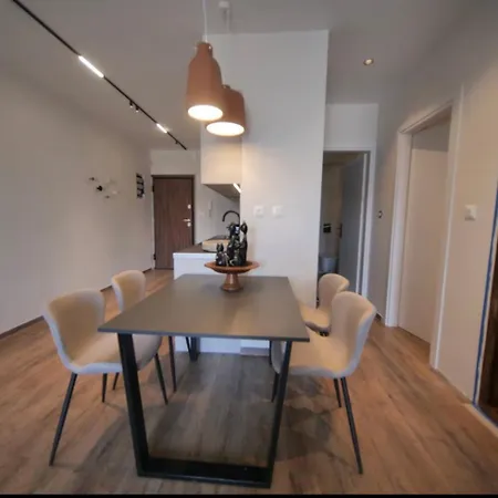 Theni By Zen Estate Daire